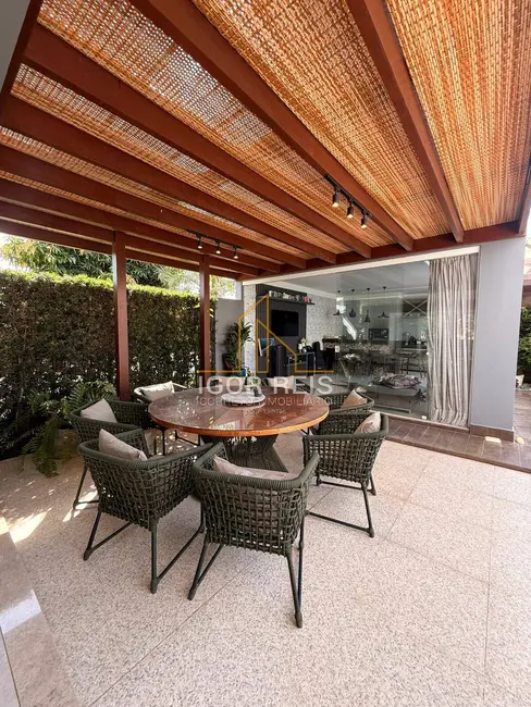 Foto 3 de Casa de Condomínio com 4 quartos à venda, 600m2 em Parque Rodoviário, Campos Dos Goytacazes - RJ