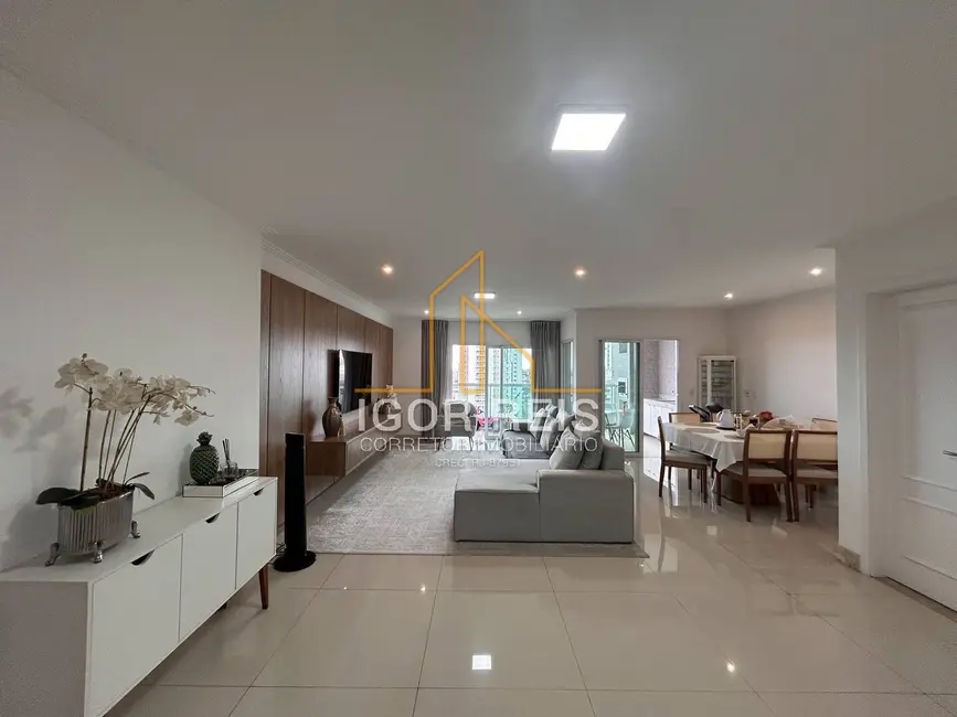 Foto 6 de Apartamento com 3 quartos à venda em Parque Tamandaré, Campos Dos Goytacazes - RJ