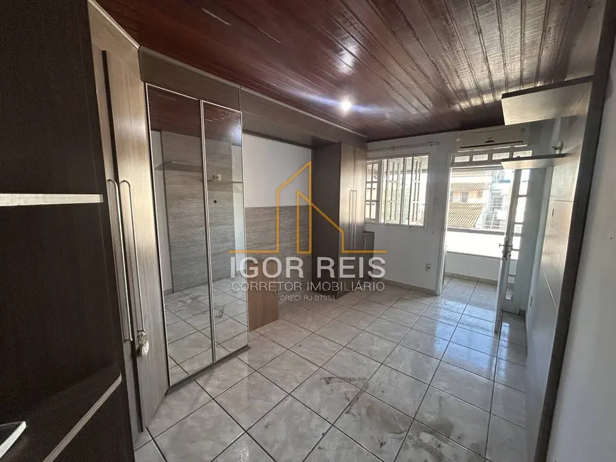 Foto 7 de Casa com 4 quartos à venda e para alugar em Parque Jóquei Club, Campos Dos Goytacazes - RJ