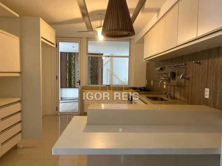 Foto 7 de Casa de Condomínio com 3 quartos à venda, 423m2 em Parque Santo Amaro, Campos Dos Goytacazes - RJ