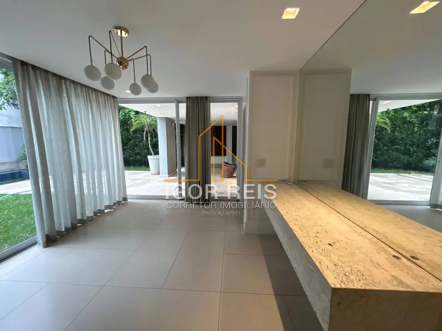 Foto 9 de Casa de Condomínio com 3 quartos à venda, 423m2 em Parque Santo Amaro, Campos Dos Goytacazes - RJ