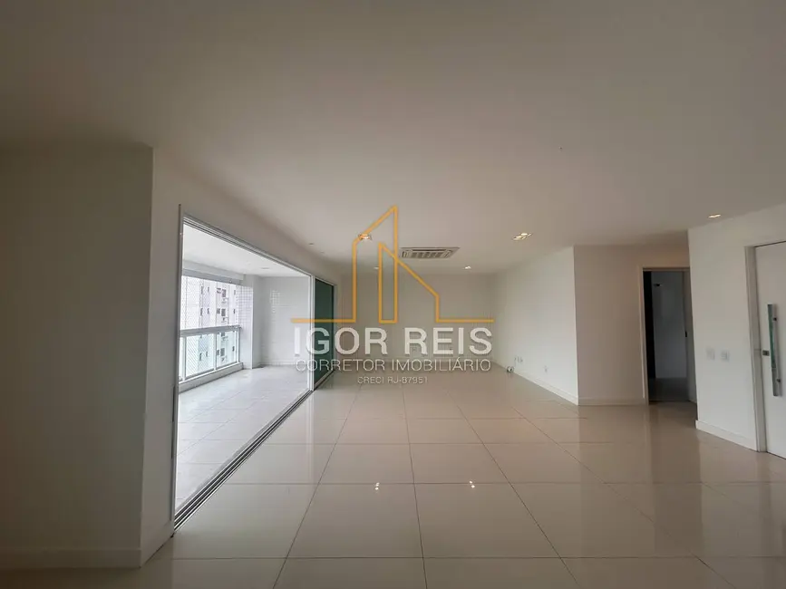 Foto 3 de Apartamento com 3 quartos à venda, 175m2 em Parque Tamandaré, Campos Dos Goytacazes - RJ