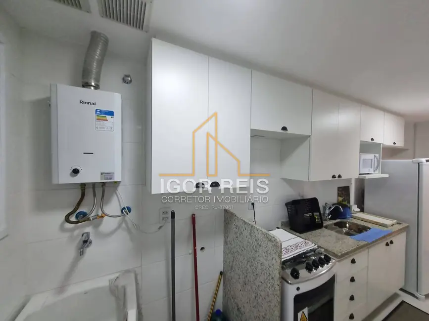 Foto 8 de Apartamento com 2 quartos para alugar em Centro, Campos Dos Goytacazes - RJ