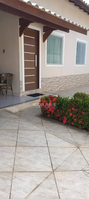 Foto 3 de Casa com 3 quartos à venda e para alugar em Alphaville, Campos Dos Goytacazes - RJ