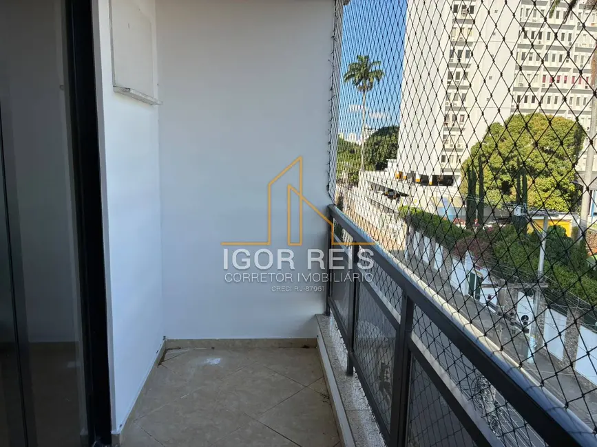 Foto 6 de Apartamento com 3 quartos à venda, 137m2 em Centro, Campos Dos Goytacazes - RJ