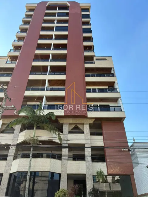 Foto 1 de Apartamento com 3 quartos à venda, 137m2 em Centro, Campos Dos Goytacazes - RJ