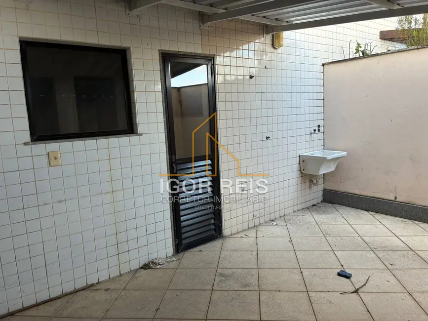 Foto 9 de Apartamento com 3 quartos à venda, 137m2 em Centro, Campos Dos Goytacazes - RJ