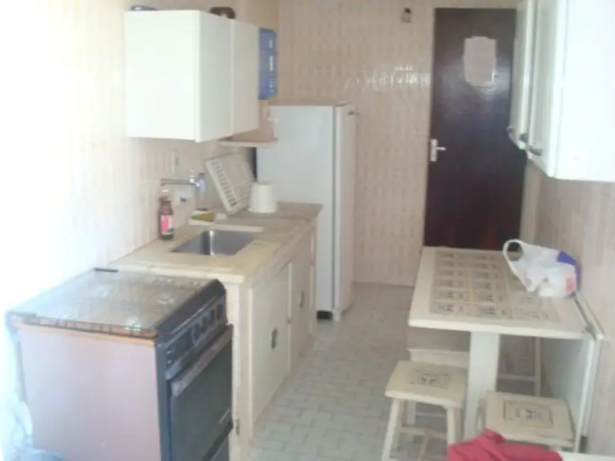 Apartamento com 2 quartos à venda, 80m2 em Centro, Cabo Frio - RJ - imagem 3 Foto 3 de Apartamento com 2 quartos à venda, 80m2 em Centro, Cabo Frio - RJ