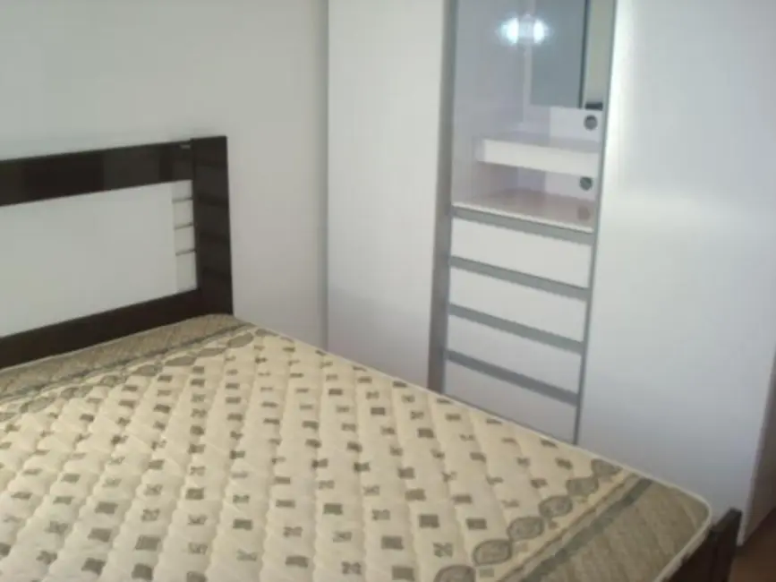 Apartamento com 2 quartos à venda, 80m2 em Centro, Cabo Frio - RJ - imagem 4 Foto 4 de Apartamento com 2 quartos à venda, 80m2 em Centro, Cabo Frio - RJ