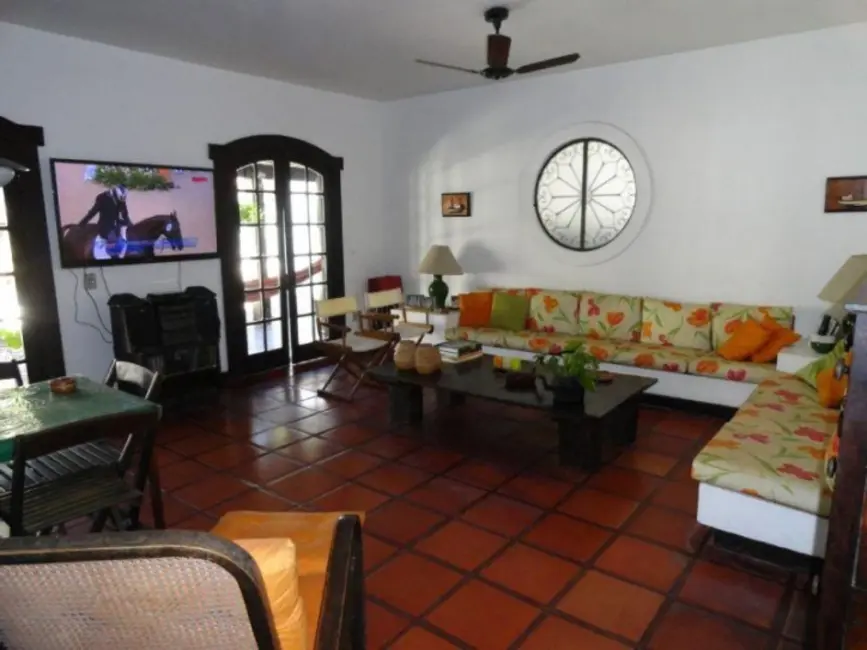 Foto 3 de Casa com 4 quartos à venda e para alugar, 150m2 em Portinho, Cabo Frio - RJ