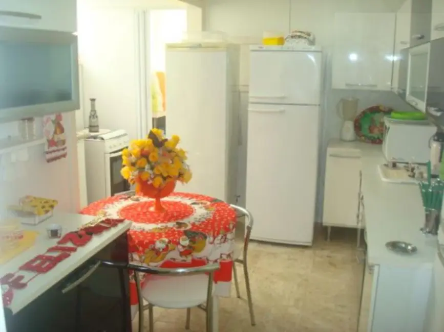 Cobertura com 4 quartos à venda e para alugar, 200m2 em Centro, Cabo Frio - RJ - imagem 5 Foto 5 de Cobertura com 4 quartos à venda e para alugar, 200m2 em Centro, Cabo Frio - RJ