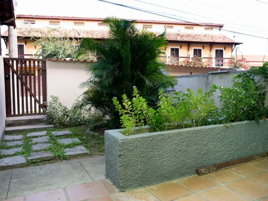 Casa com 2 quartos à venda, 75m2 em Peró, Cabo Frio - RJ - imagem 3 Foto 3 de Casa com 2 quartos à venda, 75m2 em Peró, Cabo Frio - RJ