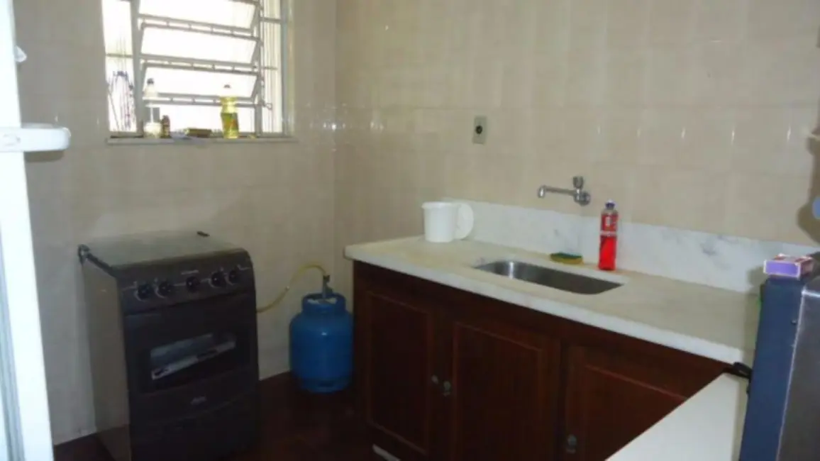 Foto 2 de Sobrado com 2 quartos à venda e para alugar, 90m2 em Centro, Cabo Frio - RJ
