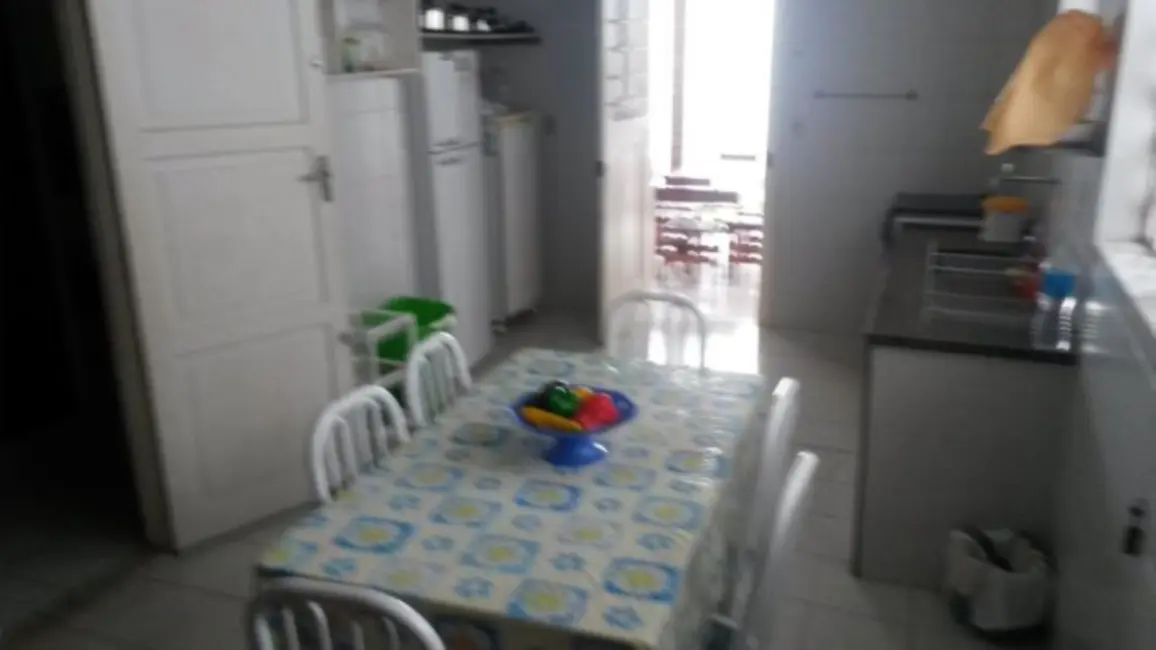 Foto 6 de Casa com 4 quartos à venda e para alugar, 160m2 em Centro, Cabo Frio - RJ