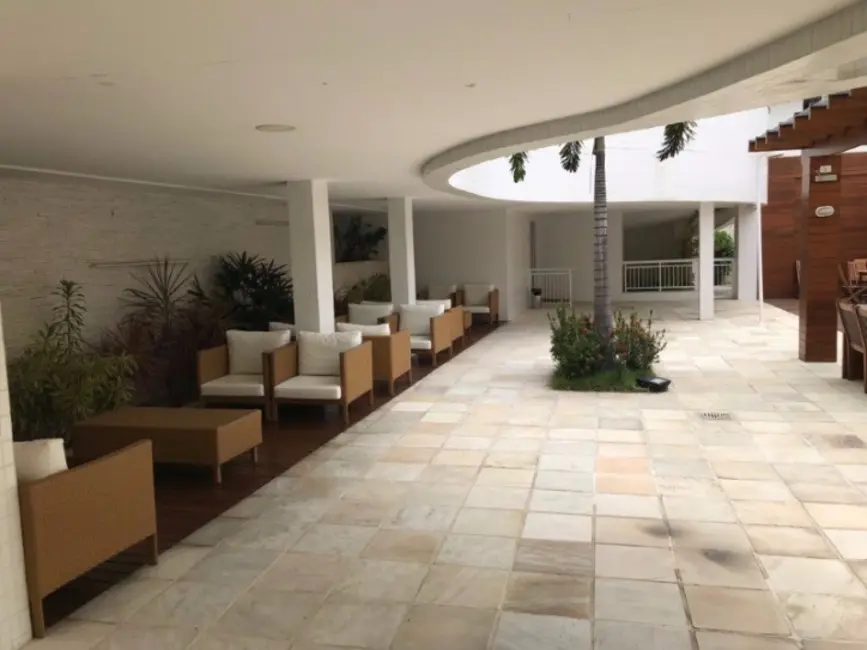 Foto 5 de Apartamento com 3 quartos à venda, 140m2 em Algodoal, Cabo Frio - RJ