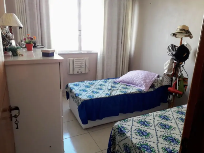 Foto 4 de Apartamento com 2 quartos à venda, 70m2 em Braga, Cabo Frio - RJ