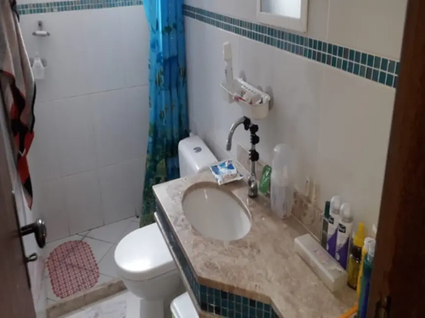 Foto 6 de Sobrado com 4 quartos à venda, 225m2 em Cabo Frio - RJ