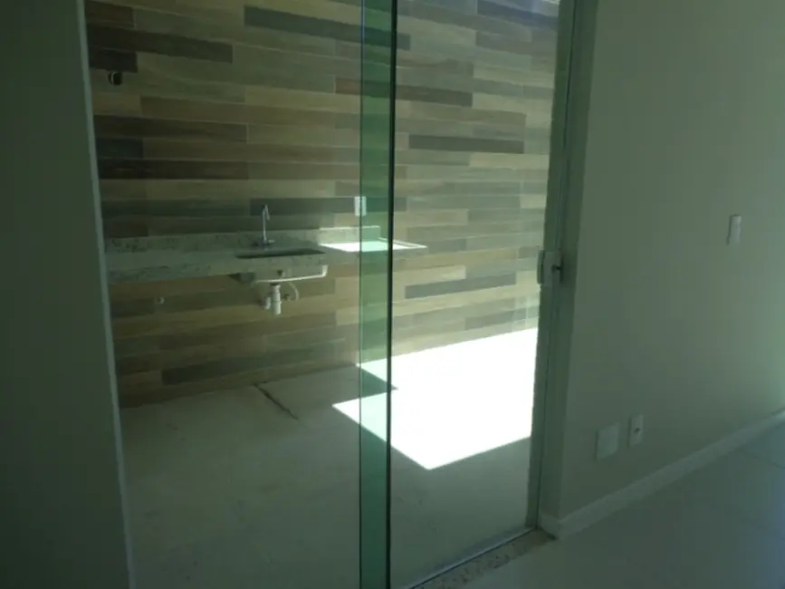 Cobertura com 2 quartos à venda, 110m2 em Centro, Cabo Frio - RJ - imagem 9 Foto 9 de Cobertura com 2 quartos à venda, 110m2 em Centro, Cabo Frio - RJ