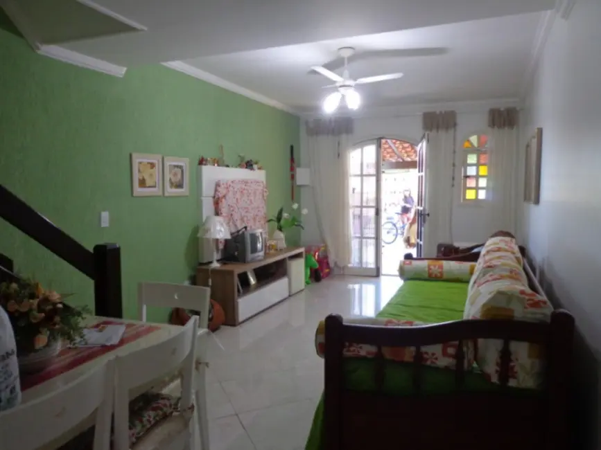 Foto 1 de Sobrado com 2 quartos à venda, 96m2 em Jardim Excelsior, Cabo Frio - RJ