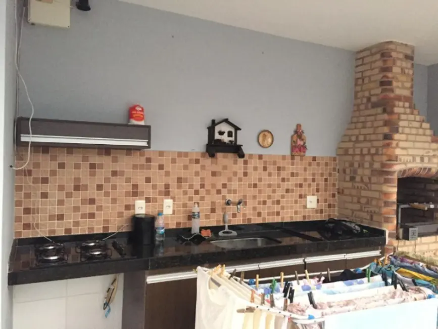 Foto 7 de Sobrado com 4 quartos à venda, 225m2 em Cabo Frio - RJ