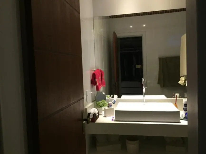 Foto 6 de Sobrado com 4 quartos à venda, 225m2 em Cabo Frio - RJ