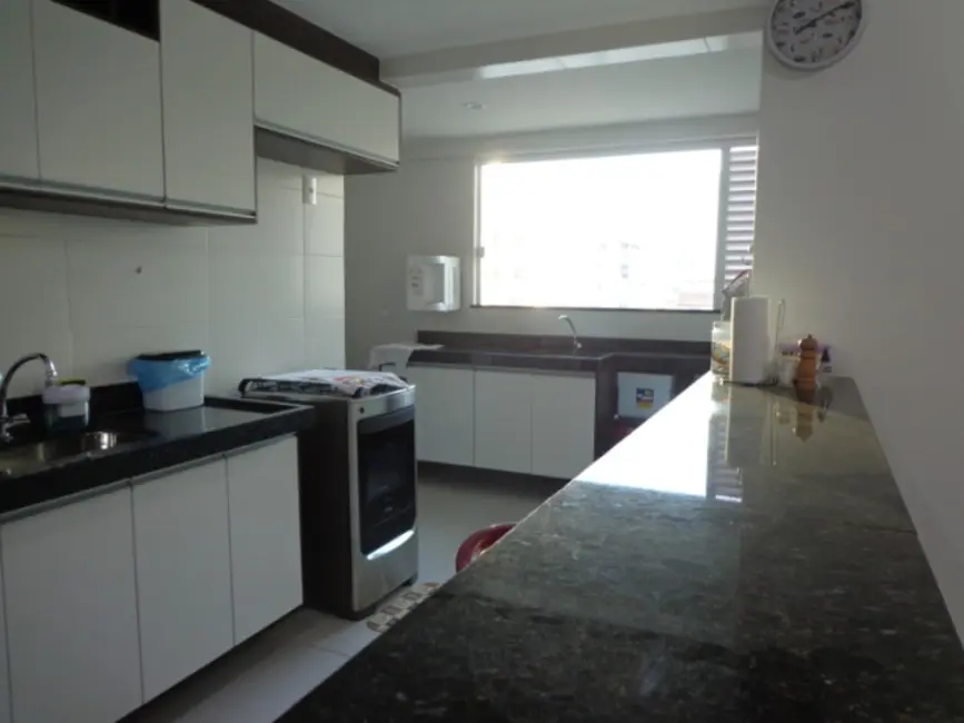 Apartamento com 2 quartos à venda, 105m2 em Braga, Cabo Frio - RJ - imagem 4 Foto 4 de Apartamento com 2 quartos à venda, 105m2 em Braga, Cabo Frio - RJ