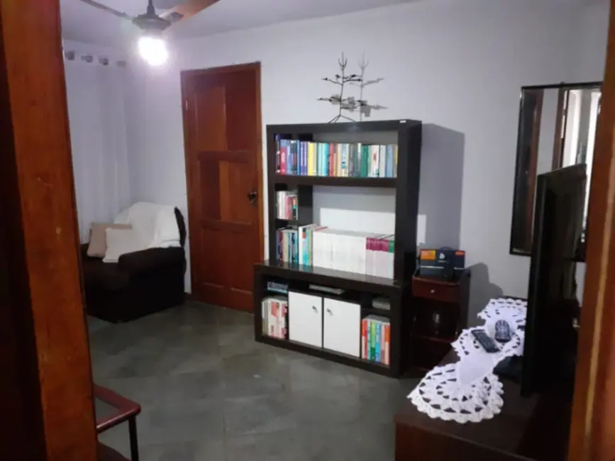 Foto 1 de Apartamento com 2 quartos à venda, 45m2 em Gamboa, Cabo Frio - RJ