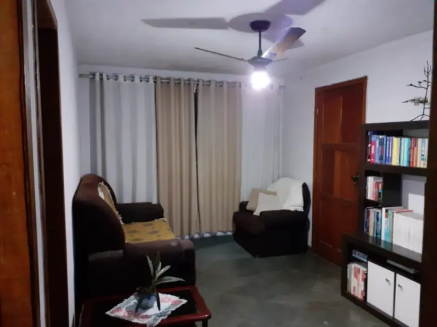 Foto 4 de Apartamento com 2 quartos à venda, 45m2 em Gamboa, Cabo Frio - RJ