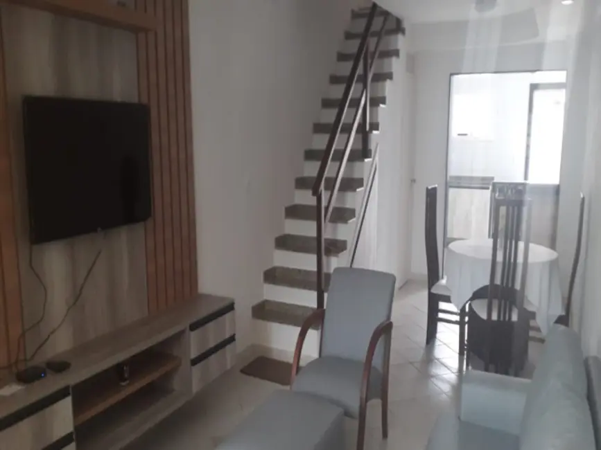 Foto 1 de Sobrado com 3 quartos à venda, 100m2 em Ogiva, Cabo Frio - RJ