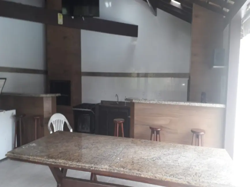 Foto 4 de Sobrado com 3 quartos à venda, 100m2 em Ogiva, Cabo Frio - RJ