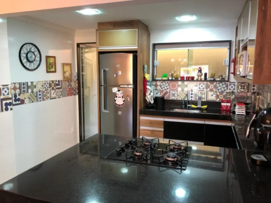 Foto 9 de Sobrado com 3 quartos à venda, 127m2 em Ogiva, Cabo Frio - RJ