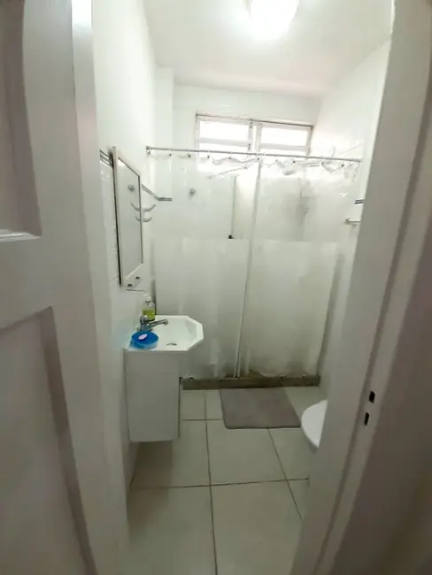 Apartamento com 1 quarto à venda e para alugar, 45m2 em Centro, Cabo Frio - RJ - imagem 6 Foto 6 de Apartamento com 1 quarto à venda e para alugar, 45m2 em Centro, Cabo Frio - RJ