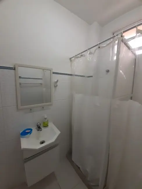 Apartamento com 1 quarto à venda e para alugar, 45m2 em Centro, Cabo Frio - RJ - imagem 4 Foto 4 de Apartamento com 1 quarto à venda e para alugar, 45m2 em Centro, Cabo Frio - RJ
