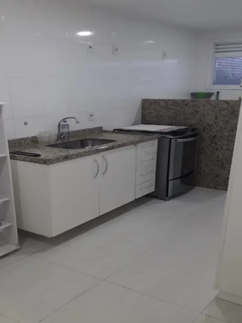Foto 4 de Apartamento com 2 quartos à venda e para alugar, 70m2 em Jardim Flamboyant, Cabo Frio - RJ