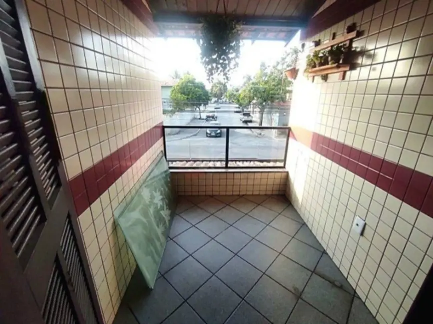 Foto 4 de Sobrado com 3 quartos à venda, 105m2 em Palmeiras, Cabo Frio - RJ