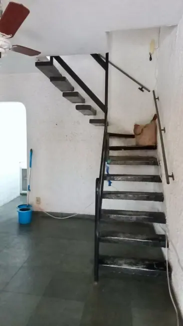 Foto 4 de Sobrado com 1 quarto à venda, 50m2 em Vila Blanche, Cabo Frio - RJ