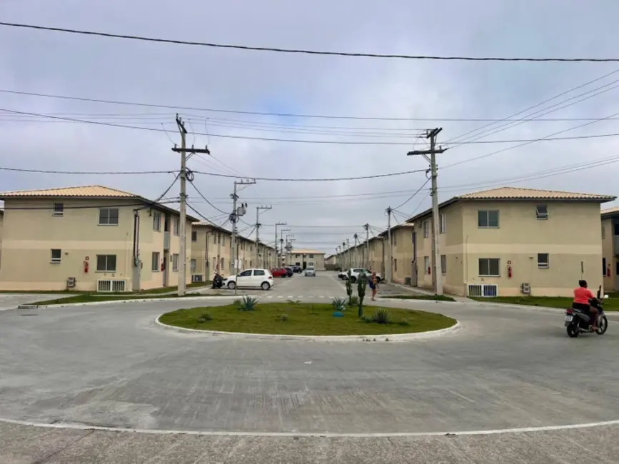 Foto 2 de Apartamento com 2 quartos à venda, 55m2 em Jardim Esperança, Cabo Frio - RJ