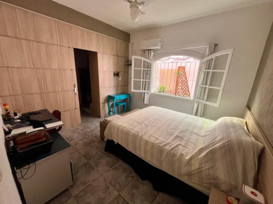 Foto 7 de Sobrado com 7 quartos à venda, 360m2 em Jardim Excelsior, Cabo Frio - RJ