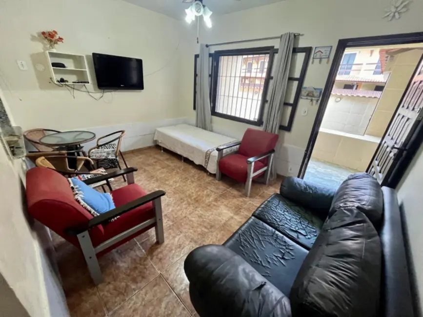 Casa com 2 quartos à venda, 80m2 em Peró, Cabo Frio - RJ - imagem 1 Foto 1 de Casa com 2 quartos à venda, 80m2 em Peró, Cabo Frio - RJ