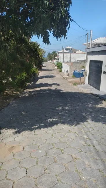 Foto 2 de Terreno / Lote à venda, 300m2 em Cabo Frio - RJ