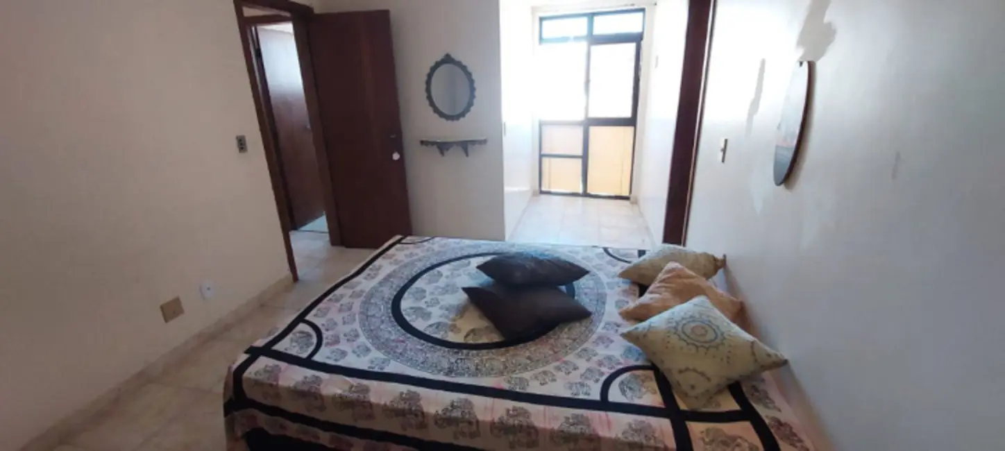 Apartamento com 4 quartos à venda, 127m2 em Centro, Cabo Frio - RJ - imagem 8 Foto 8 de Apartamento com 4 quartos à venda, 127m2 em Centro, Cabo Frio - RJ