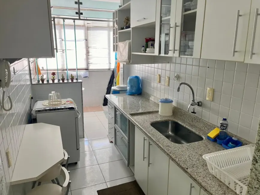 Foto 2 de Apartamento com 3 quartos à venda, 90m2 em Algodoal, Cabo Frio - RJ