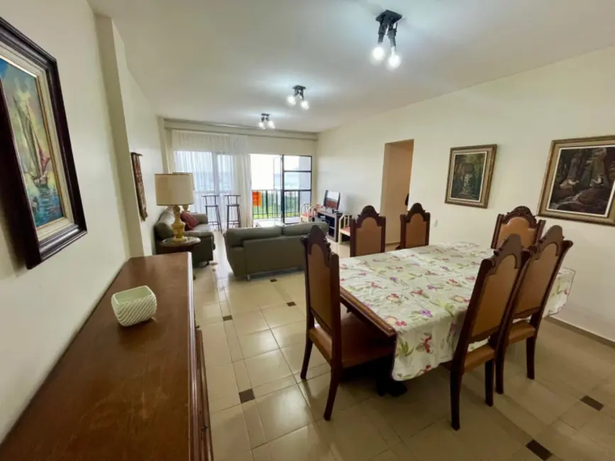 Foto 3 de Apartamento com 3 quartos à venda, 144m2 em Algodoal, Cabo Frio - RJ