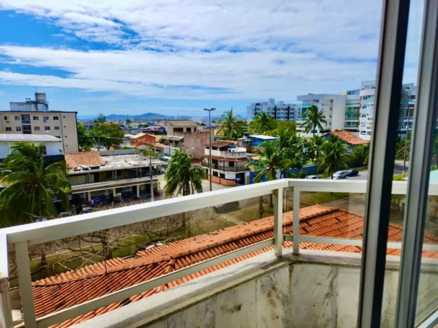 Foto 1 de Apartamento com 4 quartos à venda, 130m2 em Braga, Cabo Frio - RJ