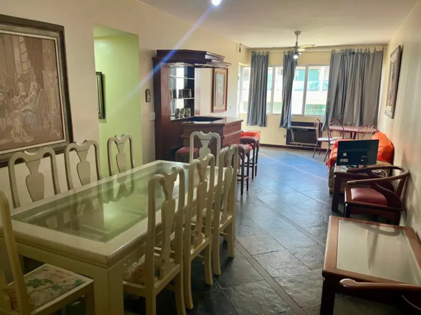 Foto 1 de Apartamento com 4 quartos à venda, 110m2 em Algodoal, Cabo Frio - RJ