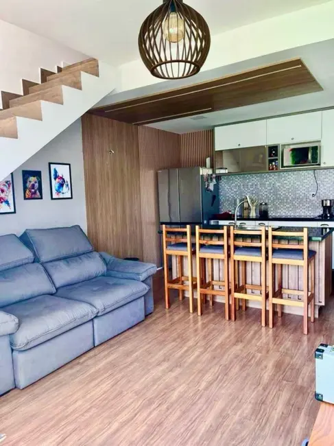 Foto 3 de Sobrado com 3 quartos à venda, 80m2 em Peró, Cabo Frio - RJ