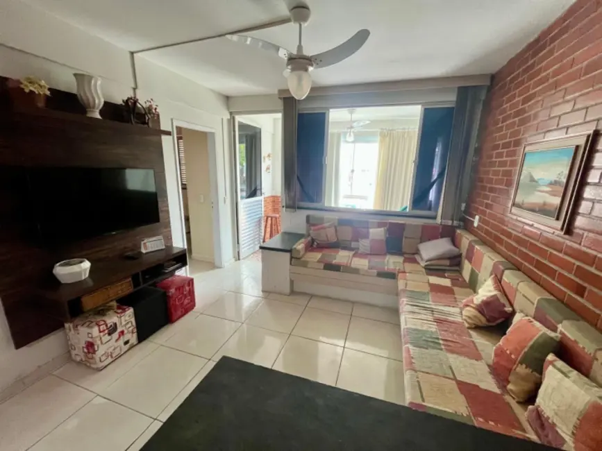 Foto 1 de Apartamento com 2 quartos à venda, 75m2 em Braga, Cabo Frio - RJ