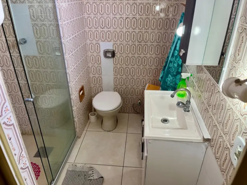 Foto 8 de Apartamento com 2 quartos à venda, 75m2 em Braga, Cabo Frio - RJ