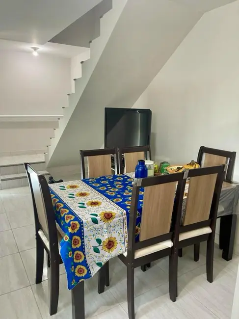 Foto 3 de Sobrado com 3 quartos à venda, 110m2 em Cabo Frio - RJ