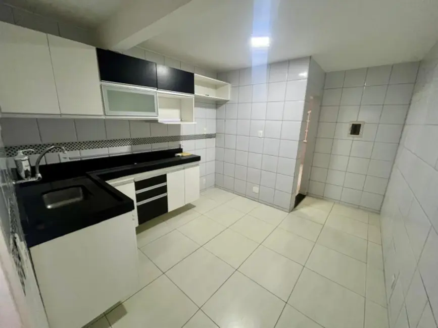 Casa com 2 quartos à venda, 65m2 em Jardim Excelsior, Cabo Frio - RJ - imagem 3 Foto 3 de Casa com 2 quartos à venda, 65m2 em Jardim Excelsior, Cabo Frio - RJ